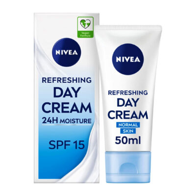 Nivea Light Moisturising Day Cream 50Ml
