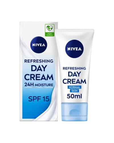 Nivea Light Moisturising Day Cream 50Ml