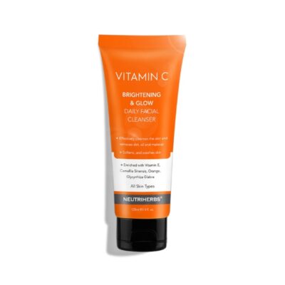 Neutriherbs Vitamin C Facial Cleanser 120Ml