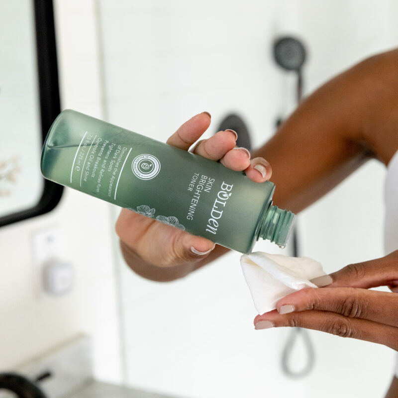 BOLDEN BRIGHTENING TONER 4.0 FI OZ 118ml